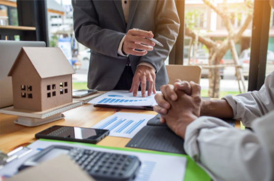 How a Mortgage Broker Helps You Secure the Best Home Loan Rates